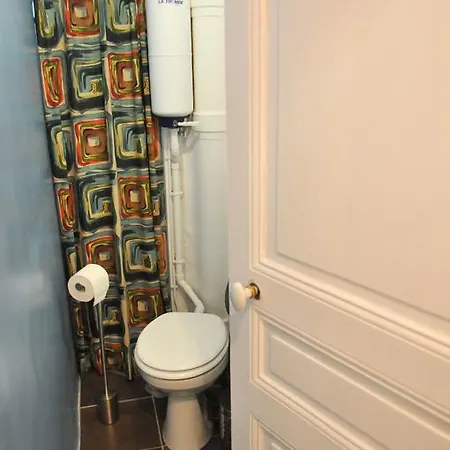 Apartment Island Gem Paris