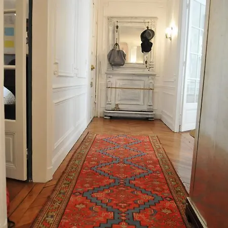 Apartament Island Gem *